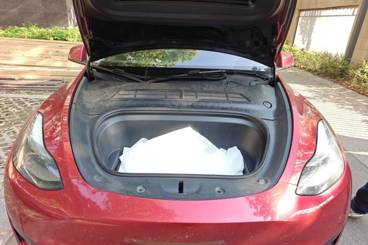 Used Tesla Model Y 2022 Rear-Wheel-Drive Version Engine Bay