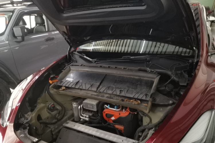 Used Tesla Model Y 2022 Revised Version Rear-Wheel Drive Engine Bay