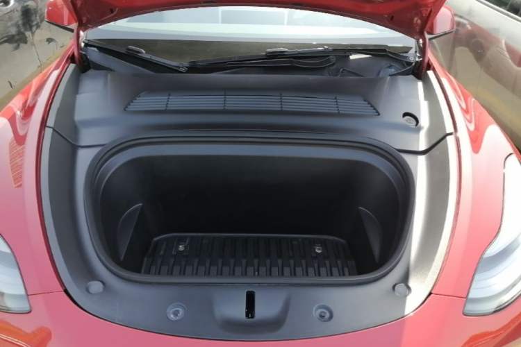 Used Tesla Model Y 2022 Revised Version Rear-Wheel Drive Engine Bay