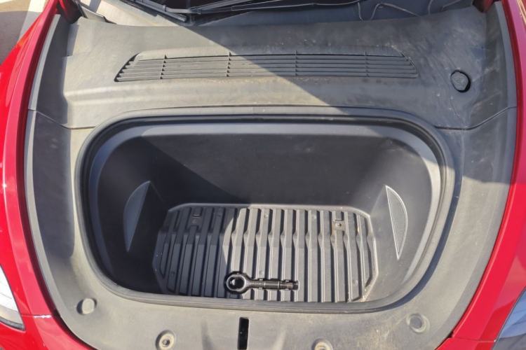 Used Tesla Model Y 2022 Revised Version Rear-Wheel Drive Engine Bay