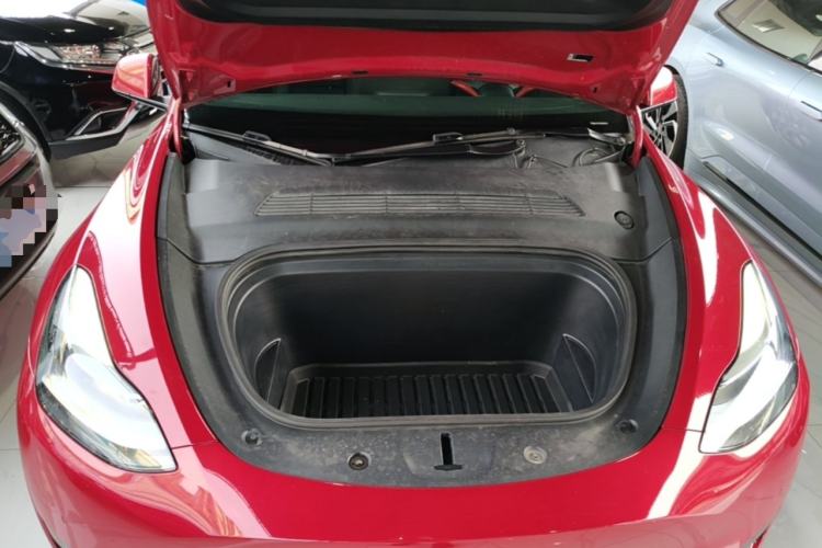 Used Tesla Model Y 2022 Rear-Wheel-Drive Version Engine Bay