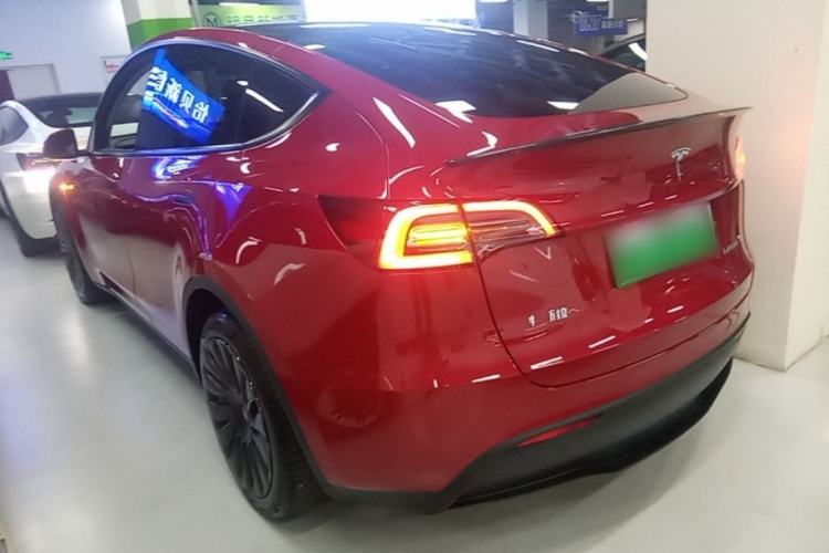Used Tesla Model Y 2022 Rear-Wheel-Drive Version Exterior 2