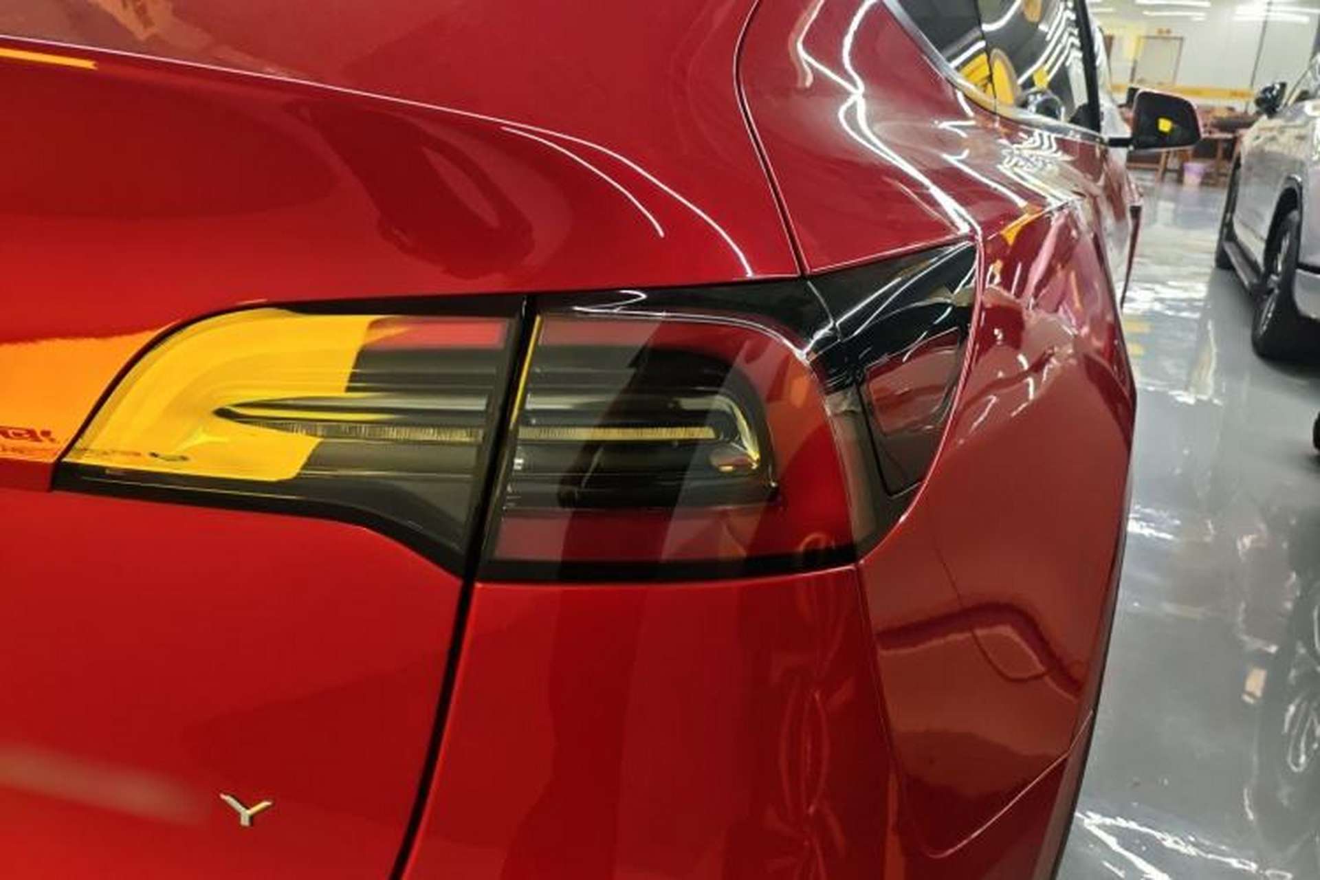 Used Tesla Model Y 2022 Revised Version Long-Range All-Wheel Drive Exterior 3