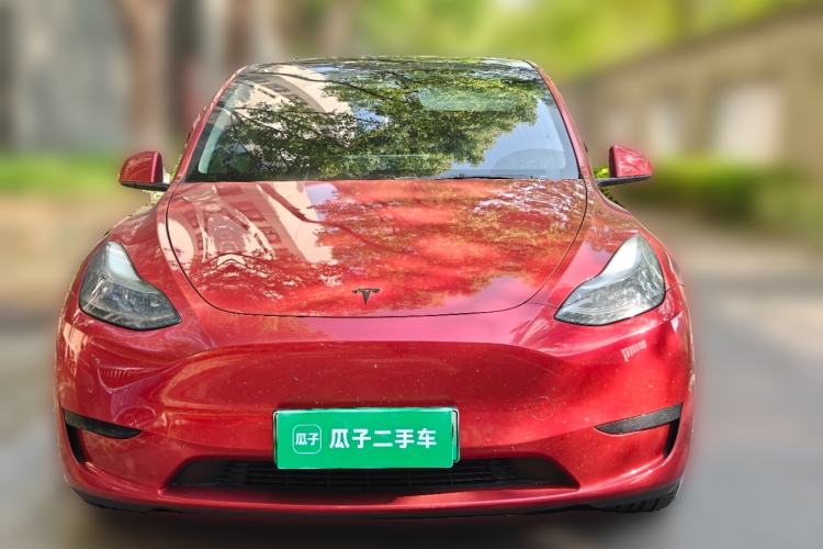 Used Tesla Model Y 2022 Rear-Wheel-Drive Version Front