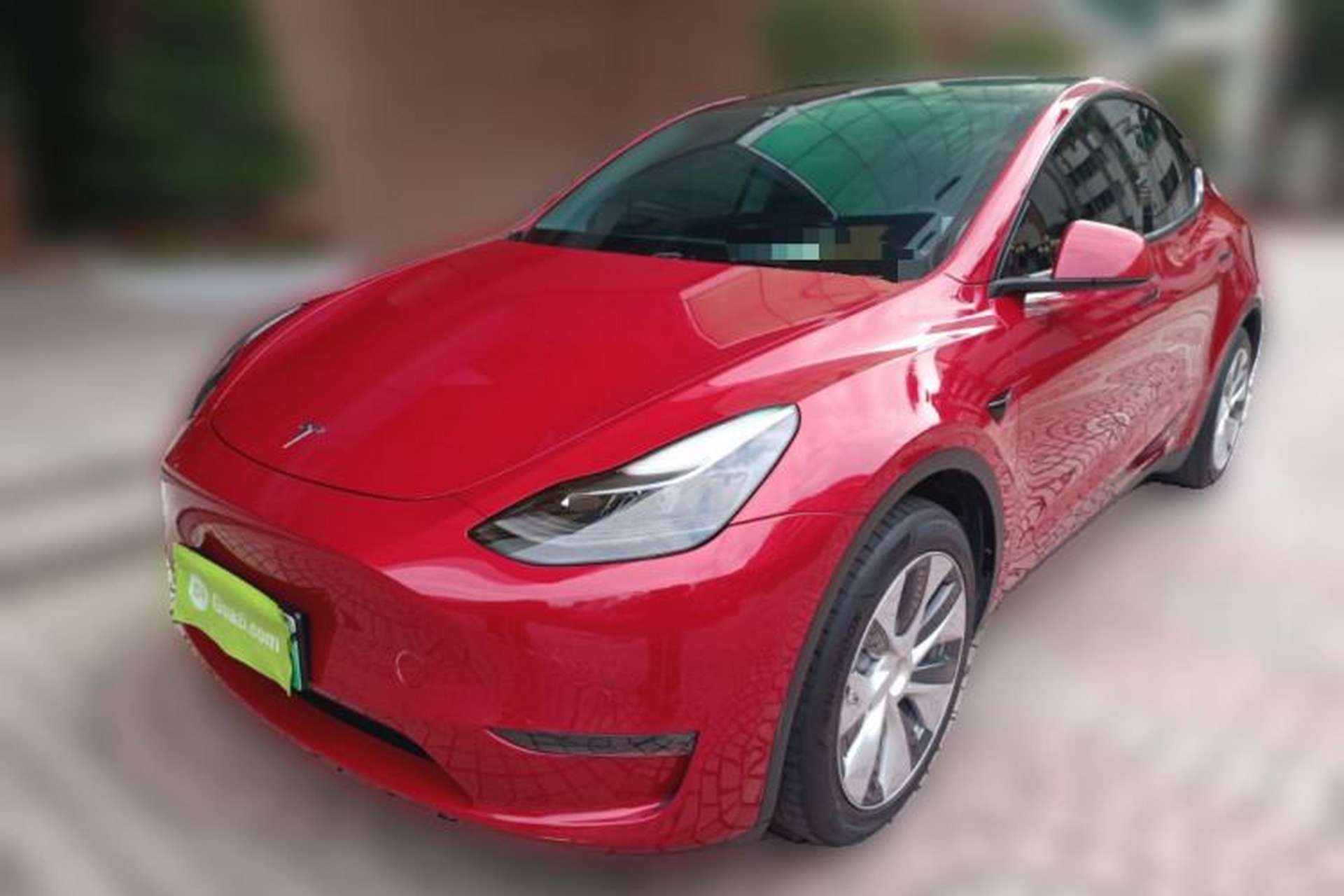 Used Tesla Model Y 2022 Long-Range All-Wheel-Drive Version Front Left 45 Deg