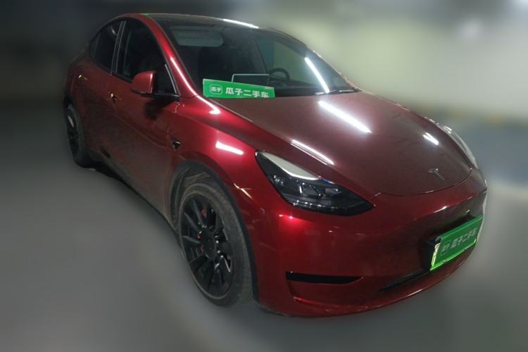 Used Tesla Model Y 2022 Rear-Wheel-Drive Version Front Right 45 Deg