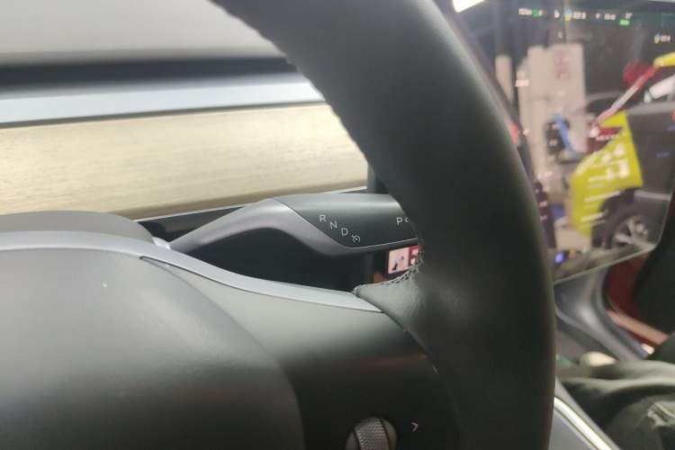 Used Tesla Model Y 2022 Revised Version Rear-Wheel Drive Gear Lever