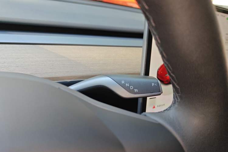 Used Tesla Model Y 2022 Rear-Wheel-Drive Version Gear Lever