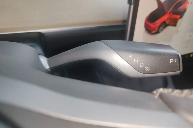 Used Tesla Model Y 2022 Revised Version Rear-Wheel Drive Gear Lever
