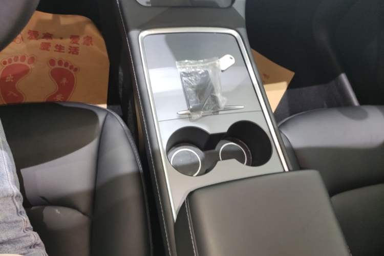 Used Tesla Model Y 2022 Revised Version Rear-Wheel Drive Gear Lever