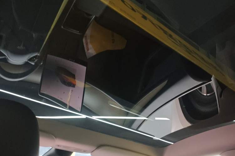 Used Tesla Model Y 2022 Revised Version Long-Range All-Wheel Drive Headliner