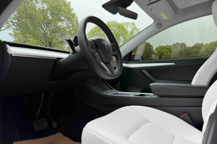 Used Tesla Model Y 2022 Revised Version Rear-Wheel Drive Interior 2