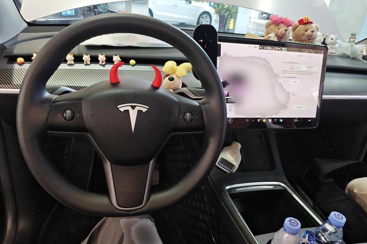 Used Tesla Model Y 2022 Revised Version Rear-Wheel Drive Interior 2