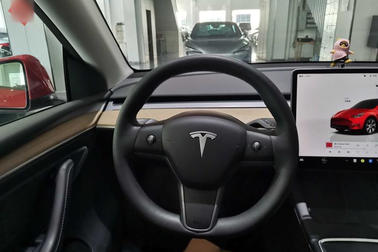 Used Tesla Model Y 2022 Revised Version Rear-Wheel Drive Interior 4