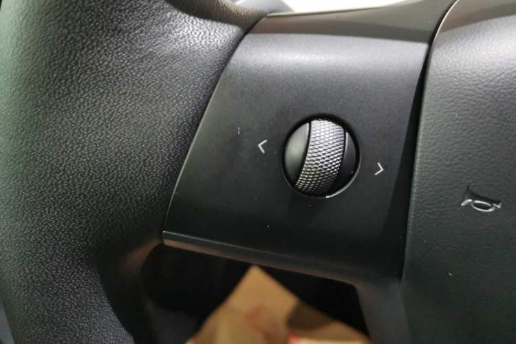 Used Tesla Model Y 2022 Revised Version Rear-Wheel Drive Interior 5
