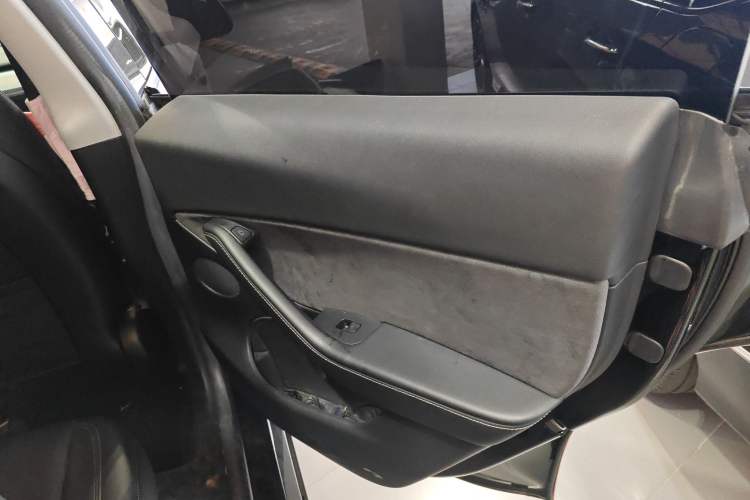 Used Tesla Model Y 2022 Revised Version Rear-Wheel Drive Interior 6