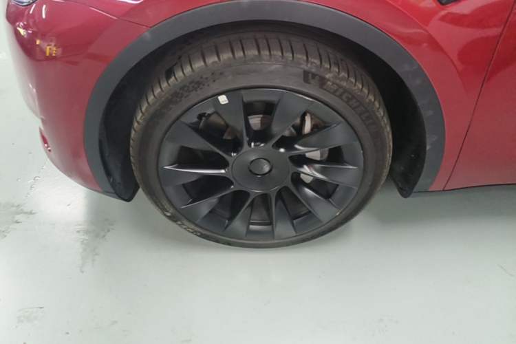 Used Tesla Model Y 2022 Revised Version Long-Range All-Wheel Drive Left Front Wheel Hub