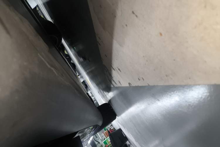 Used Tesla Model Y 2022 Revised Version Rear-Wheel Drive Left Side Sill