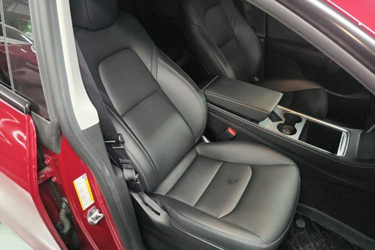 Used Tesla Model Y 2022 Revised Version Long-Range All-Wheel Drive Right Front Seat