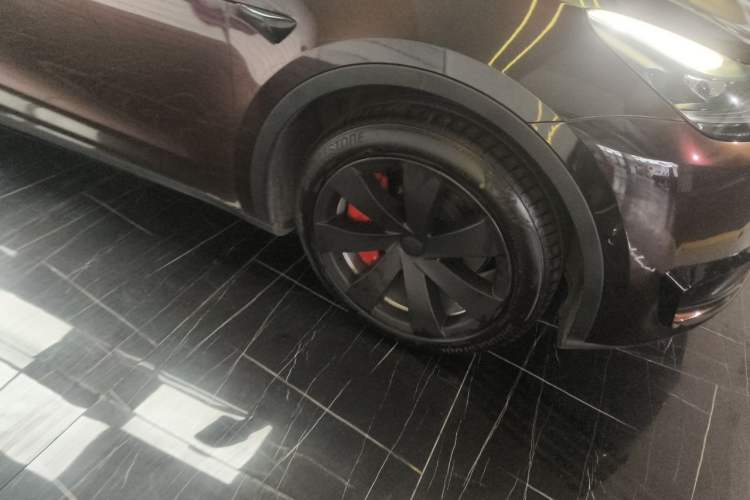 Used Tesla Model Y 2022 Revised Version Rear-Wheel Drive Right Front Wheel Hub