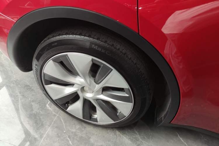 Used Tesla Model Y 2022 Revised Version Rear-Wheel Drive Right Rear Wheel Hub