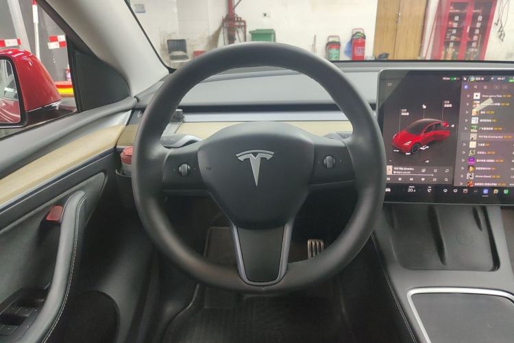 Used Tesla Model Y 2022 Revised Version Rear-Wheel Drive Steering Wheel