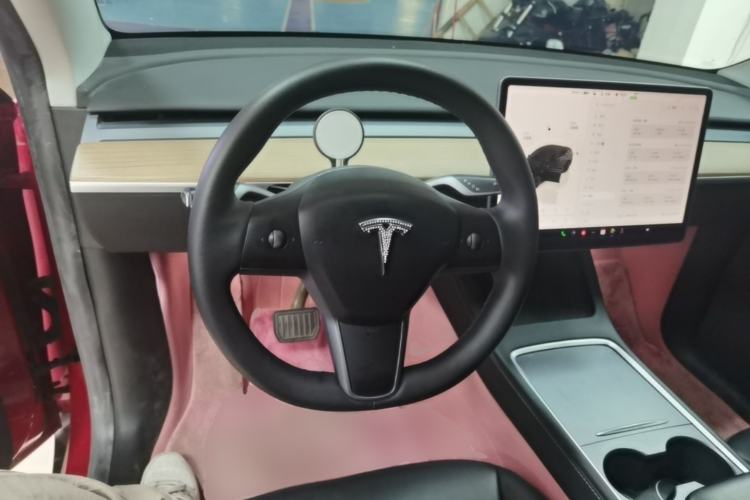 Used Tesla Model Y 2022 Revised Version Long-Range All-Wheel Drive Steering Wheel