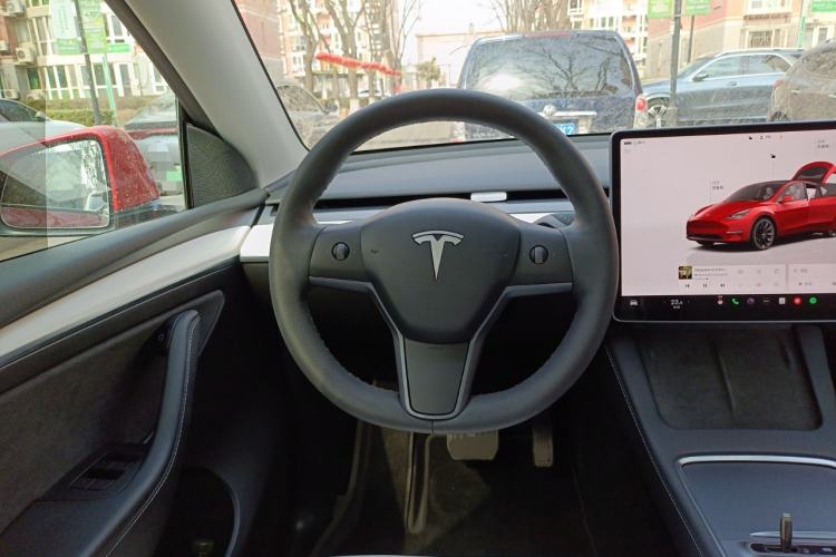 Used Tesla Model Y 2022 Revised Version Rear-Wheel Drive Steering Wheel