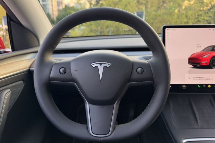 Used Tesla Model Y 2022 Revised Version Long-Range All-Wheel Drive Steering Wheel