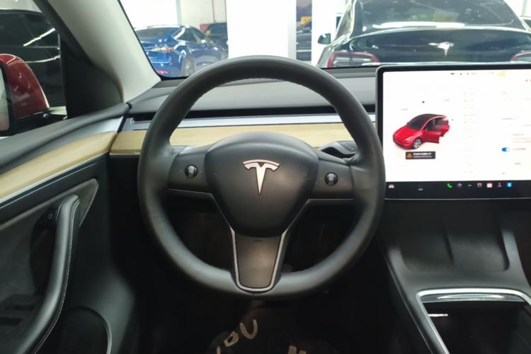 Used Tesla Model Y 2022 Revised Version Long-Range All-Wheel Drive Steering Wheel