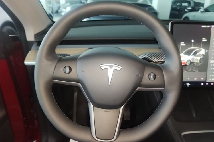 Used Tesla Model Y 2022 Revised Version Rear-Wheel Drive Steering Wheel
