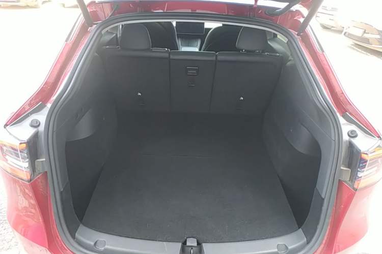 Used Tesla Model Y 2022 Revised Version Rear-Wheel Drive Trunk