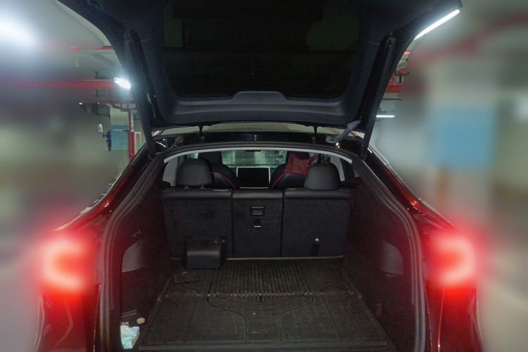 Used Tesla Model Y 2022 Rear-Wheel-Drive Version Trunk