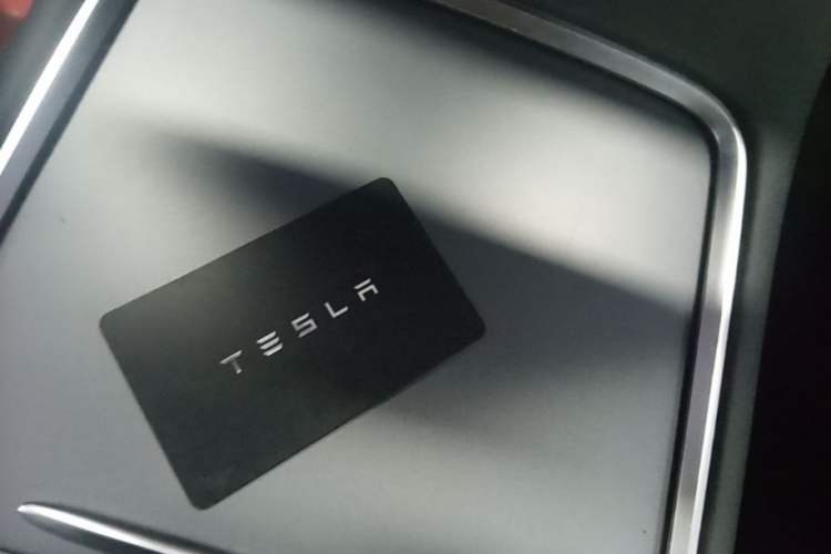 Used Tesla Model Y 2022 Rear-Wheel-Drive Version Vehicle Key