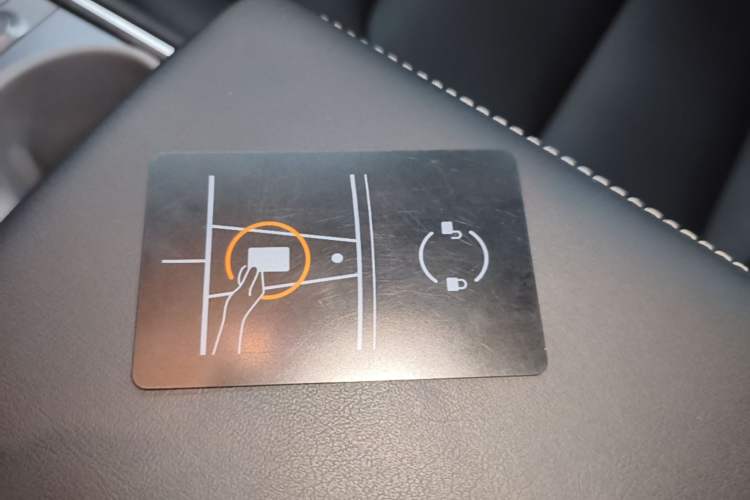 Used Tesla Model Y 2022 Rear-Wheel-Drive Version Vehicle Key