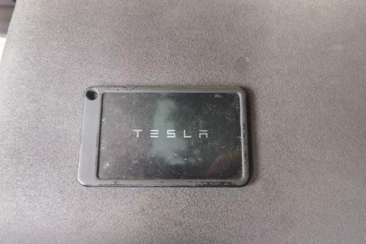 Used Tesla Model Y 2022 Revised Version Rear-Wheel Drive Vehicle Key