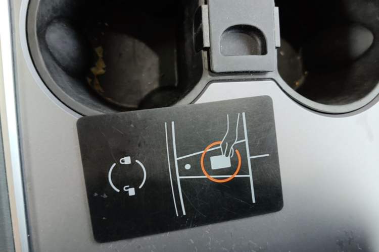 Used Tesla Model Y 2022 Rear-Wheel-Drive Version Vehicle Key