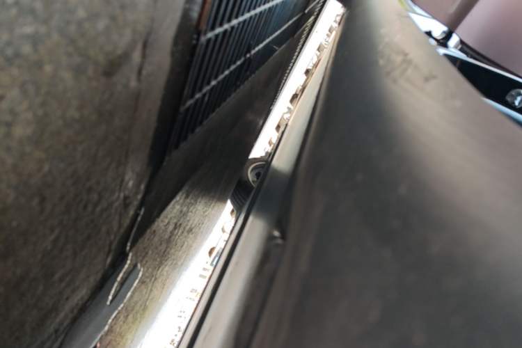 Used Tesla Model Y 2022 Revised Version Rear-Wheel Drive Right Side Sill