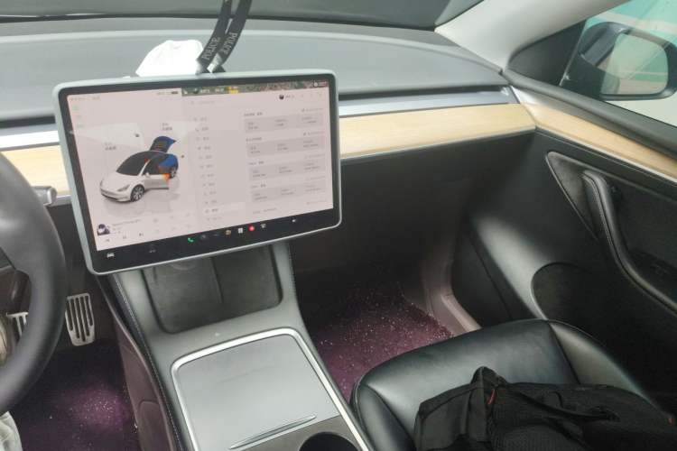 Used Tesla Model Y 2022 Revised Version Rear-Wheel Drive Audio And AC Panel