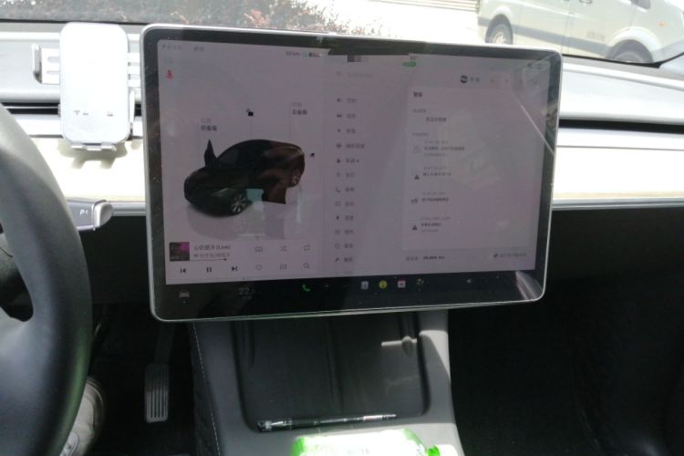 Used Tesla Model Y 2022 Rear-Wheel-Drive Version Audio And AC Panel