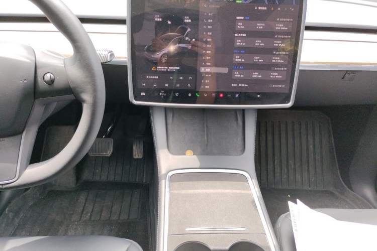 Used Tesla Model Y 2022 Revised Version Rear-Wheel Drive Audio And AC Panel
