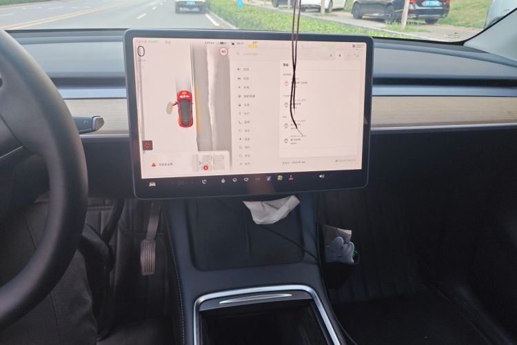 Used Tesla Model Y 2022 Rear-Wheel-Drive Version Audio And AC Panel