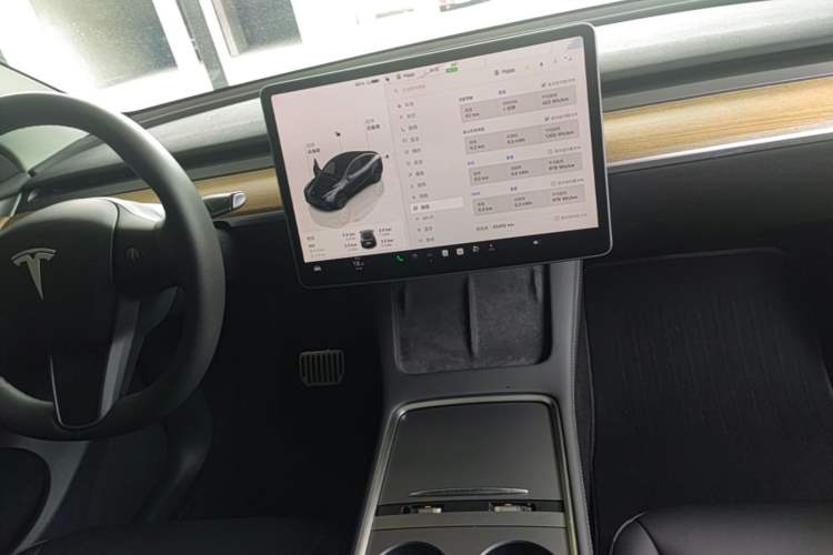 Used Tesla Model Y 2022 Revised Version Rear-Wheel Drive Audio And AC Panel