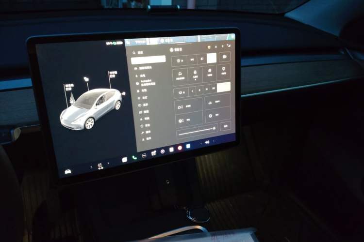Used Tesla Model Y 2022 Revised Version Long-Range All-Wheel Drive Audio And AC Panel