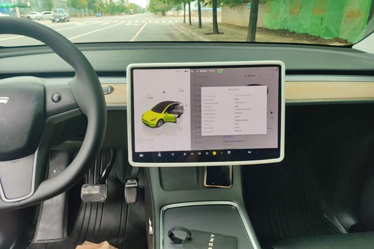 Used Tesla Model Y 2022 Revised Version Rear-Wheel Drive Audio And AC Panel