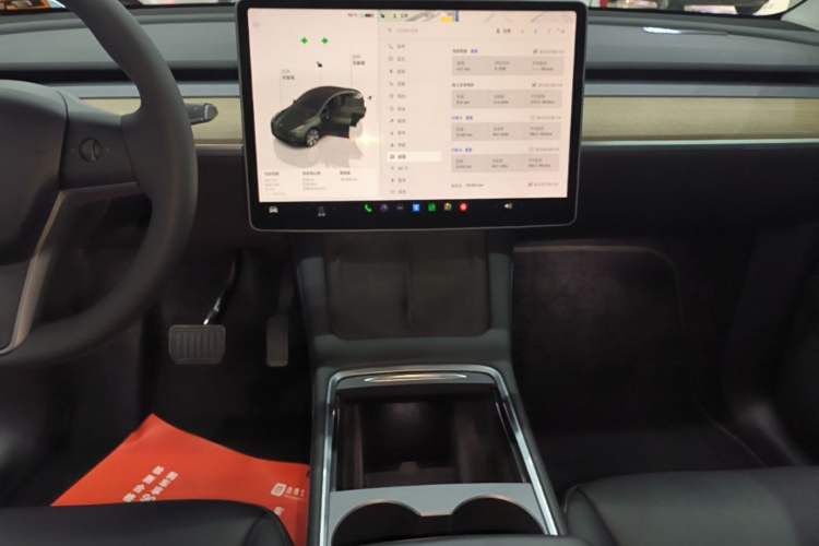 Used Tesla Model Y 2022 Long-Range All-Wheel-Drive Version Audio And AC Panel