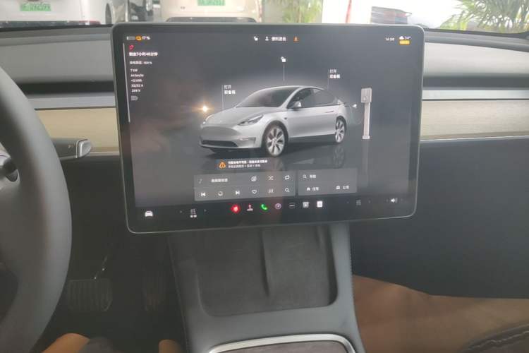 Used Tesla Model Y 2022 Revised Version Rear-Wheel Drive Audio And AC Panel