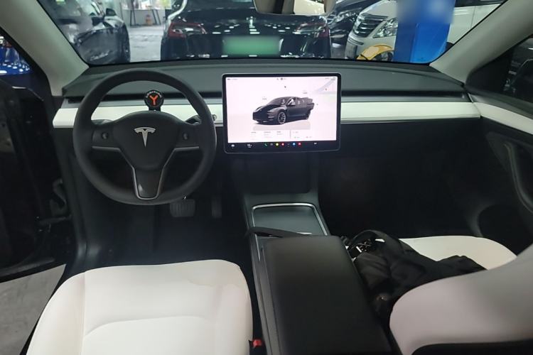 Used Tesla Model Y 2022 Revised Version Rear-Wheel Drive Center Console