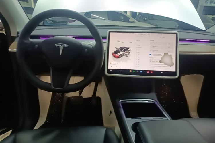 Used Tesla Model Y 2022 Rear-Wheel-Drive Version Center Console