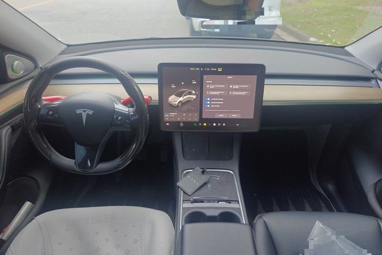 Used Tesla Model Y 2022 Revised Version Rear-Wheel Drive Center Console